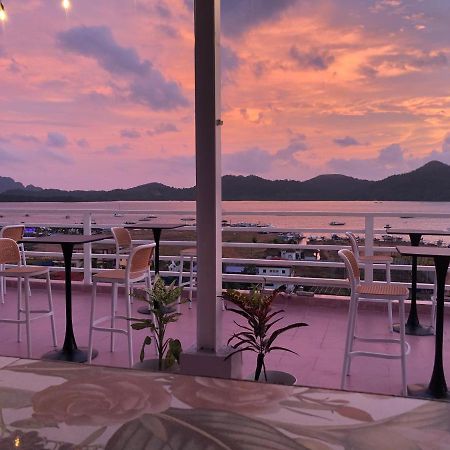 Sunburn Suites And Rooftop Bar Coron Exteriér fotografie