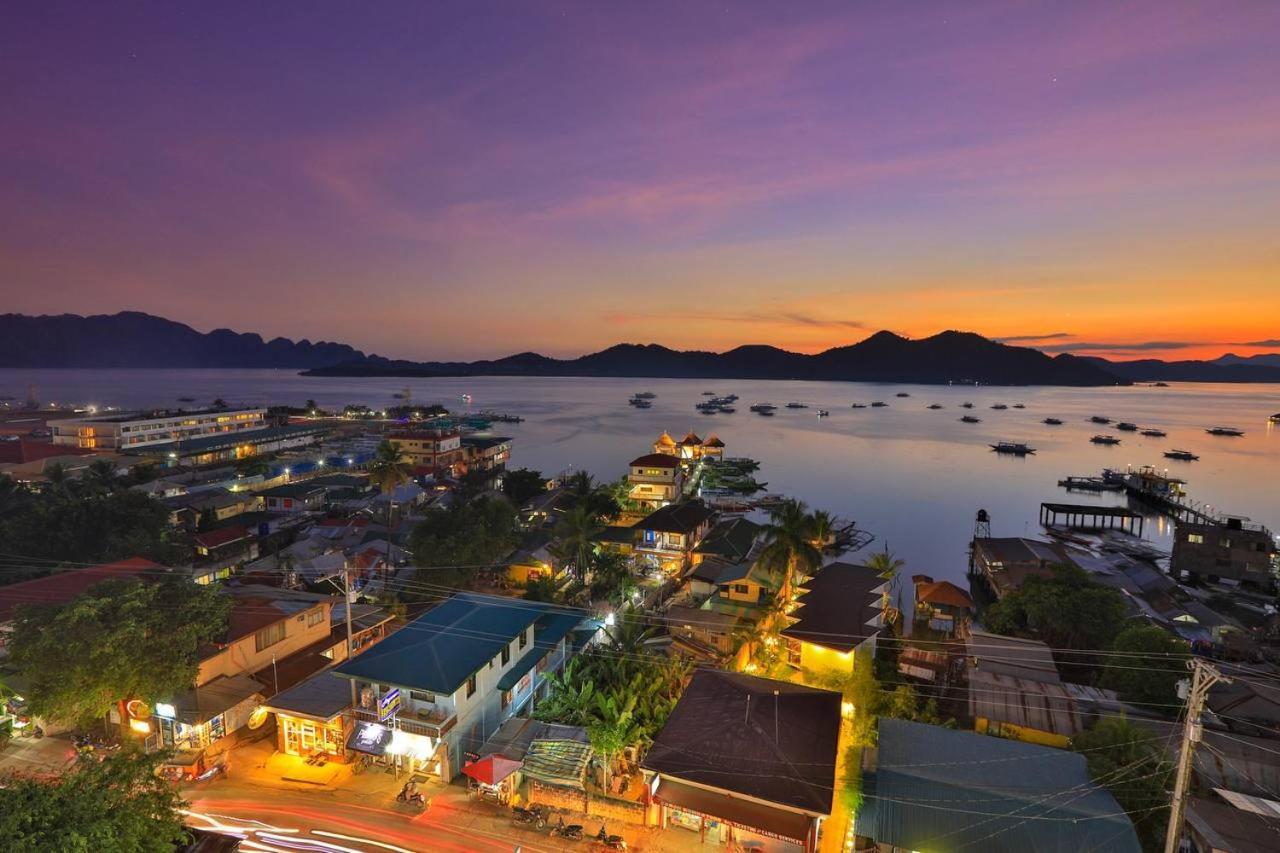 Sunburn Suites And Rooftop Bar Coron Exteriér fotografie